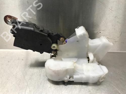 Used Front left lock SUBARU FORESTER (SG_) 2.0 X AWD (SG5) (158 hp) 13239488