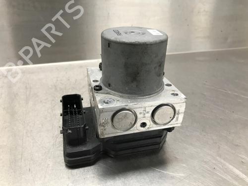 Used ABS pump HYUNDAI ix35 (LM, EL, ELH) 2.0 (163 hp) 16983692