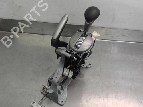 Used Gear lever HONDA CIVIC VII Saloon (ES, ET) 1.3 IMA (ED9, ES9) (83 hp) 10826410