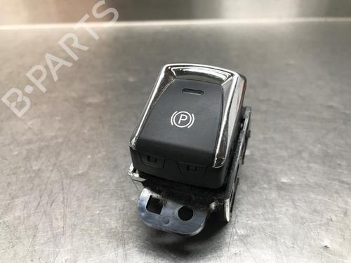 Used Switch NISSAN LEAF (ZE1) Electric (150 hp) 25148918