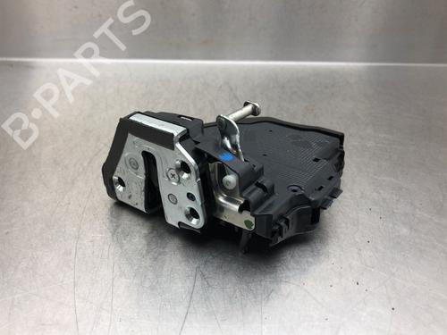Used Rear right lock TOYOTA AURIS Estate (_E18_) 1.2 (NRE185_, NRE185R, NRE185H) (116 hp) 15181311
