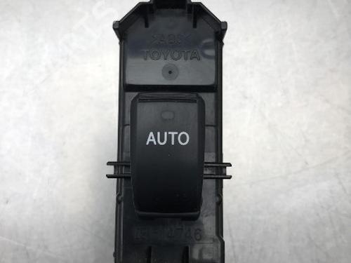 Used Switch TOYOTA LAND CRUISER PRADO (_J12_) 3.0 D-4D (KDJ120, KDJ125) (163 hp) 12906728