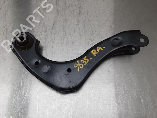 Used Right rear suspension arm TOYOTA COROLLA Hatchback (_E21_, _EA1_, _EH1_) 1.8 Hybrid (ZWE211, ZWE219) (122 hp) 10850939