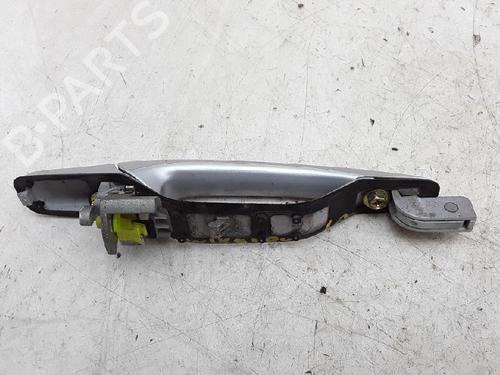 Venstre bak utvendig håndtak MITSUBISHI GRANDIS (NA_W) 2.0 DI-D (NA8W) (136 hp) 10833897