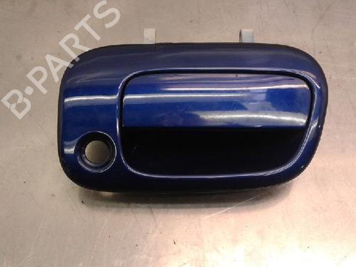 Trunk håndtak TOYOTA RAV 4 II (_A2_) 1.8 (ZCA25_, ZCA26_, ZCA25W, ZCA26W) (125 hp) 10825636