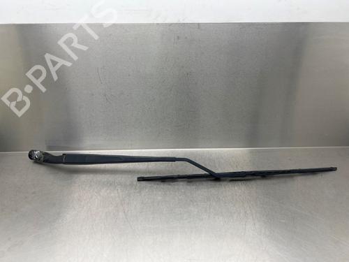 Used Front windshield wiper arm NISSAN NV200 Van e-NV (ME0N) (109 hp) 17200411