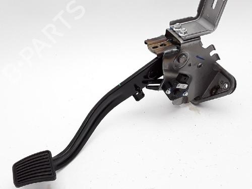 Used Break pedal Break pedal HYUNDAI TUCSON (TL, TLE) 1.6 GDi (132 hp) 10830610 10830610