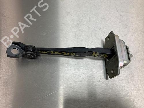 Used Hinge/Door check strap NISSAN QASHQAI II SUV (J11, J11_) 1.2 DIG-T (115 hp) 13175063