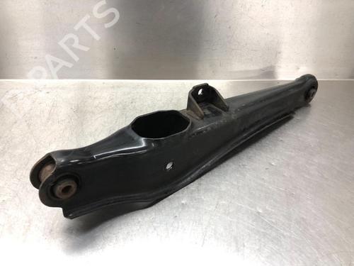 Right rear suspension arm MITSUBISHI OUTLANDER III (GG_W, GF_W, ZJ, ZL, ZK) Plug-in Hybrid (GG2W) | BP12135164M15 