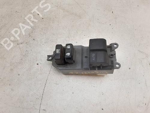 Used Switch TOYOTA YARIS (_P13_) 1.0 (KSP130_, KSP130) (69 hp) 10833464