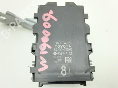 Used Electronic module TOYOTA YARIS (_P13_) 1.5 Hybrid (NHP130_, NHP130) (101 hp) 10834320