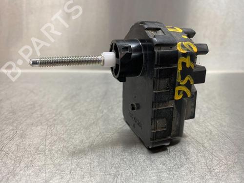 Used Headlight adjuster motor DAIHATSU TERIOS (J2_, F7__) 1.5 VVT-i RWD (105 hp) 13180111