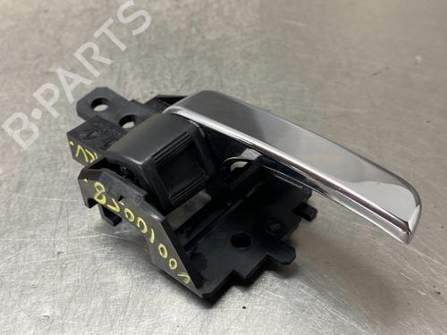 Used Front right exterior door handle MITSUBISHI OUTLANDER III (GG_W, GF_W, ZJ, ZL, ZK) Plug-in Hybrid (GG2W) (200 hp) 12202905