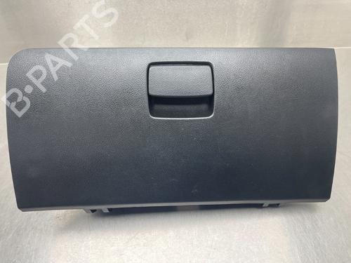 Dashboardkastje KIA SPORTAGE III (SL) 1.6 GDI (135 hp) 13945584