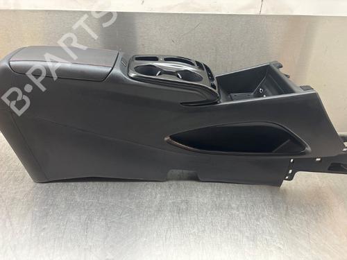 Used Middle console Middle console 17062640 17062640
