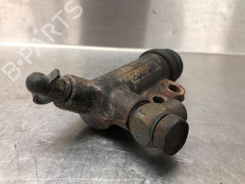 Clutch slave cylinder KIA VENGA (YN) 1.6 CRDi 128 | BP13610517M113 