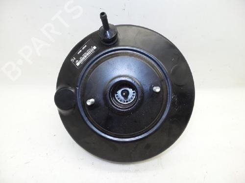 Used Servo brake TOYOTA YARIS (_P13_) 1.0 (KSP130_, KSP130) (69 hp) 10823622