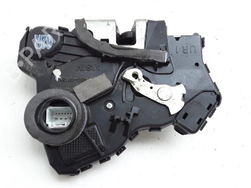 Front right lock TOYOTA COROLLA (_E12_) 1.6 VVT-i (ZZE121_, ZZE121R) | BP13171163C97 