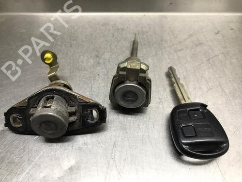 Switch TOYOTA COROLLA Verso (_E12_) 1.6 VVT-i (ZZE121_, ZZE121R) | BP17228679I30 