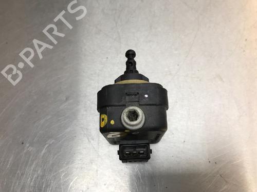 Used Headlight adjuster motor TOYOTA RAV 4 III (_A3_) 2.0 4WD (ZSA30_, ZSA30R) (158 hp) 13177426
