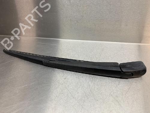 Used Rear windshield wiper arm SUZUKI GRAND VITARA II (JT, TE, TD) 2.0 All-wheel Drive (TD54, JB420) (140 hp) 13176276