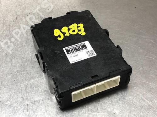Used Gearbox control unit TOYOTA AURIS (_E15_) 1.8 Hybrid (ZWE150_, ZWE150R) (136 hp) 11950289