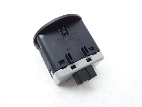 switch-kia-ceed-sportswagon-jd-16-crdi-128-2012-2013-2014-2015-2016-2017-2018-10837076 main image