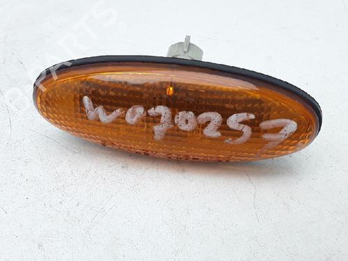 Venstre sideblink MAZDA 323 F VI Hatchback (BJ) 2.0 TD (90 hp) 11779357