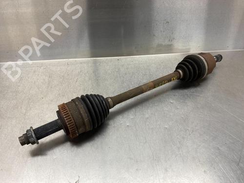 Drivksel foran venstre HYUNDAI ix35 (LM, EL, ELH) 1.6 (135 hp) 11571433