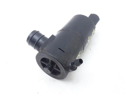 Used Washer pump TOYOTA YARIS (_P9_) 1.33 VVT-i (NSP90_, NSP90R) (100 hp) 13172556