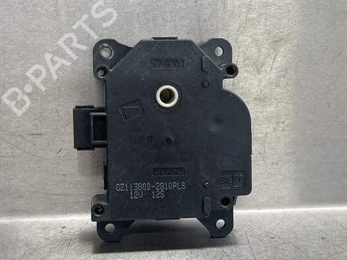 Used Electronic module TOYOTA YARIS (_P13_) 1.0 (KSP130_, KSP130) (69 hp) 16636834