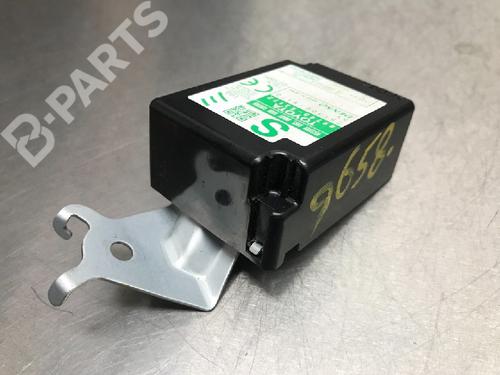control-unit-lexus-is-c-gse2_-250-gse20-8974053172-2009-10851588 main image