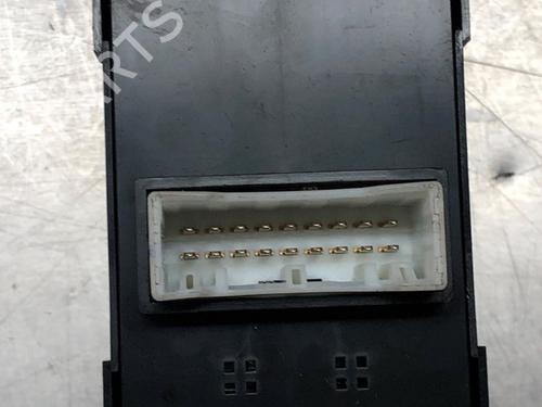Switch HYUNDAI i10 II (BA, IA) 1.2 | BP15133004I30 