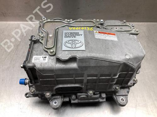 Used Inverter/Converter TOYOTA YARIS (_P13_) 1.5 Hybrid (NHP130_, NHP130) (101 hp) 13359747