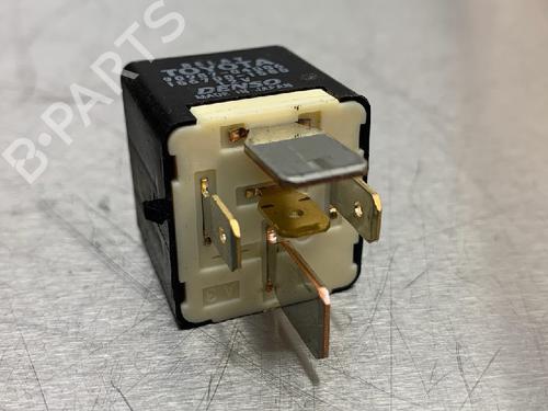 Used Electronic sensor TOYOTA MR2 III (ZZW3_) 1.8 16V VT-i (ZZW30) (140 hp) 13176115
