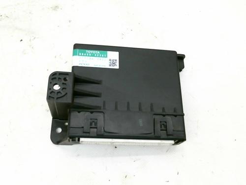 Used Control unit Control unit TOYOTA RAV 4 III (_A3_) 2.2 D 4WD (ALA30_, ALA30R) (150 hp) 10823044 10823044