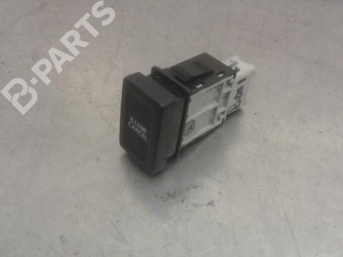 switch-suzuki-sx4-ey-gy-19-ddis-rw419d-r2342-2006-10829531 main image