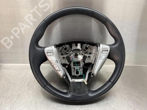 Used Steering wheel NISSAN NOTE (E12) 1.5 dCi (90 hp) 10859808