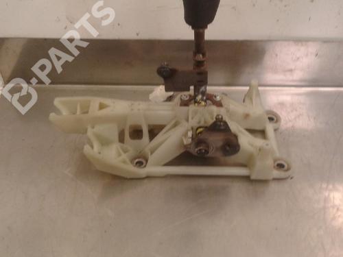 Used Manual gearbox selector Manual gearbox selector MAZDA 6 Estate (GH) 2.2 MZR-CD (GH10) (185 hp) 10826376 10826376