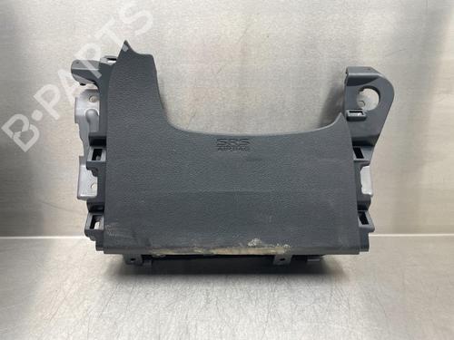 Used Knee airbag MITSUBISHI OUTLANDER III (GG_W, GF_W, ZJ, ZL, ZK) Plug-in Hybrid (GG2W) (200 hp) 10856610