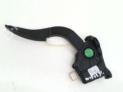 pedal-chevrolet-aveo-hatchback-t300-12-96858781-2011-10820067 main image