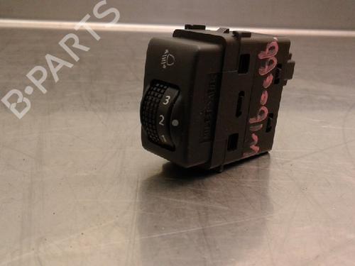Used Switch NISSAN JUKE (F15) 1.6 (117 hp) 10825824