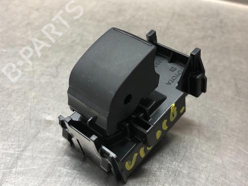 Used Switch TOYOTA YARIS (_P21_, _PA1_, _PH1_) 1.5 Hybrid (MXPH11) (92 hp) 11874284