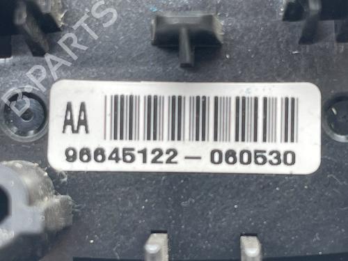 Steering wheel controls CHEVROLET EPICA (KL1_) 2.5 | BP13182965E15 