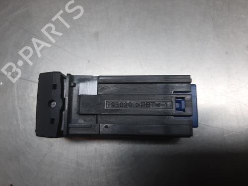 Switch TOYOTA YARIS (_P21_, _PA1_, _PH1_) 1.5 Hybrid (MXPH10, MXPH11) | BP33218322I30 - Image 2