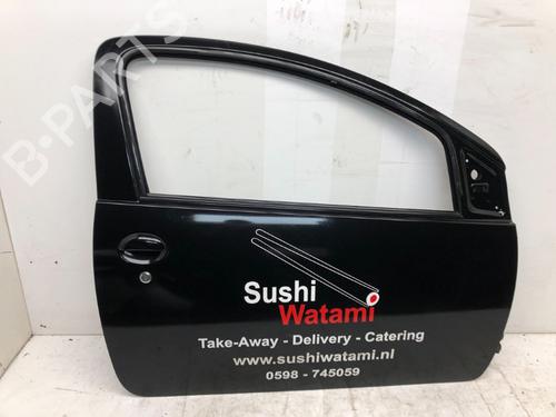 Used Right front door TOYOTA AYGO (_B1_) 1.0 (KGB10_, KGB10R) (68 hp) 11203403