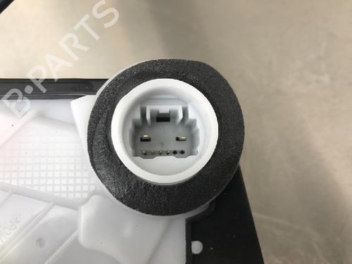 Front right lock TOYOTA YARIS (_P13_) 1.5 Hybrid (NHP130_) | BP10847735C97 