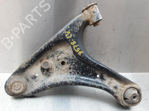 Used Left front suspension arm DAIHATSU TERIOS (J2_, F7__) 1.5 VVT-i RWD (105 hp) 10854252
