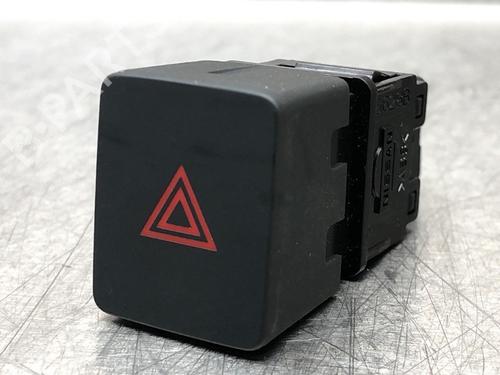 Used Warning switch NISSAN NOTE (E12) 1.2 (80 hp) 13382407