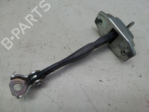 Used Hinge/Door check strap TOYOTA YARIS (_P13_) 1.5 Hybrid (NHP130_, NHP130) (101 hp) 13168658